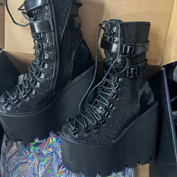 Midnight Rhinestone Traitor Boots - US Size 6 & 7 - NEW IN BOX - Picture 13 of 14